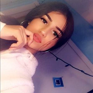 Meet your Posher, Alexa